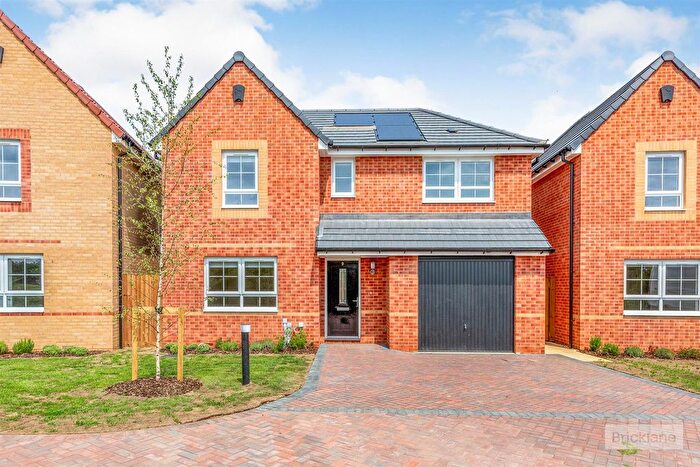 4 Bedroom Detached House To Rent In Blossom Place, Whittlesey, Peterborough, PE7