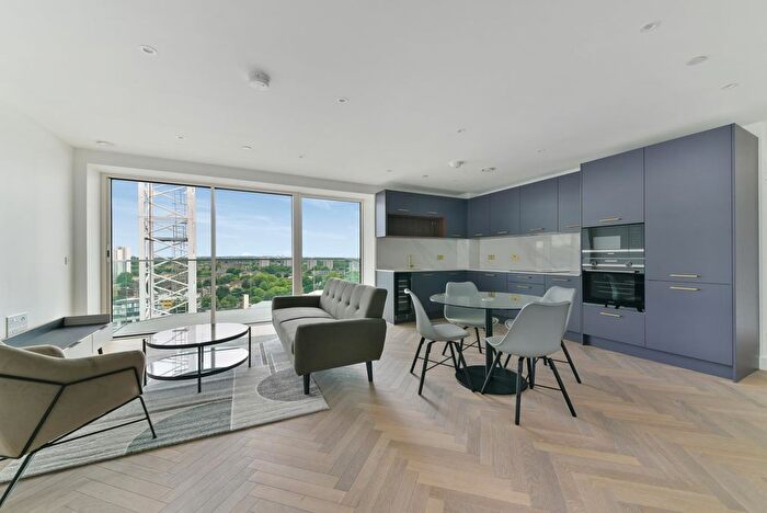 2 Bedroom Flat To Rent In Clement Apartments, Royal Arsenal Riverside, SE18