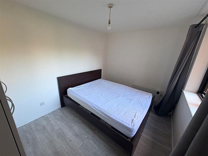 1 Bedroom Flat To Rent In Harrier Road, London, NW9