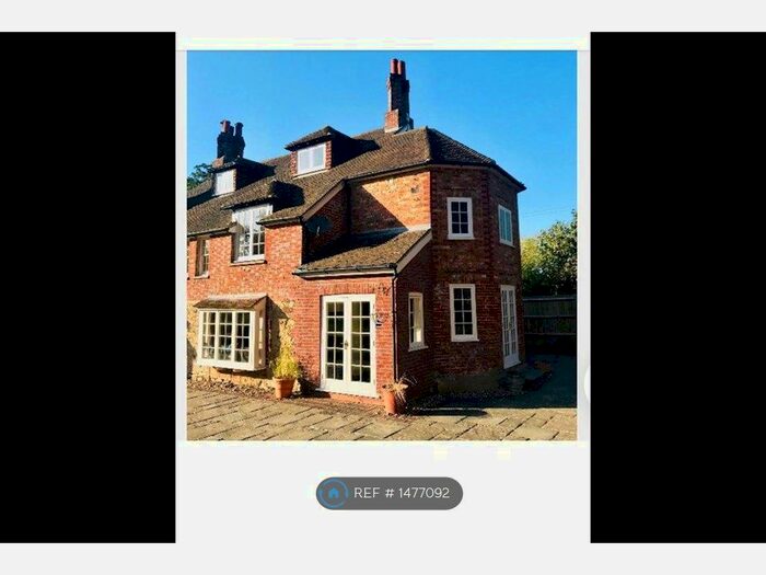 1 Bedroom Flat To Rent In Seal Drive, Sevenoaks, TN15