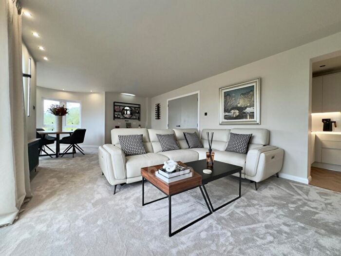 2 Bedroom Flat For Sale In Toward, Greenock Road, Wemyss Bay, PA18