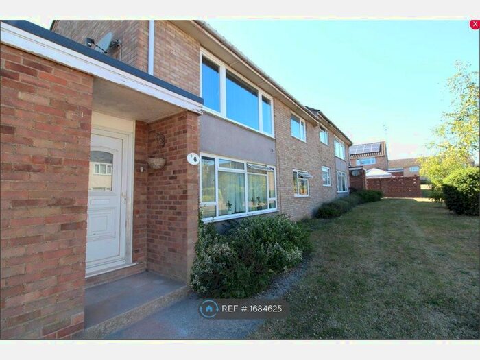 3 Bedroom Flat To Rent In Orsino Walk, Colchester, CO4