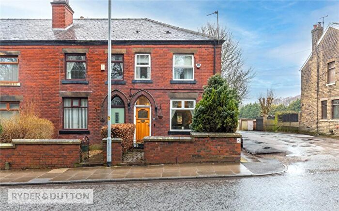 3 Bedroom End Of Terrace House For Sale In Rochdale Road East, Heywood, Greater Manchester, OL10