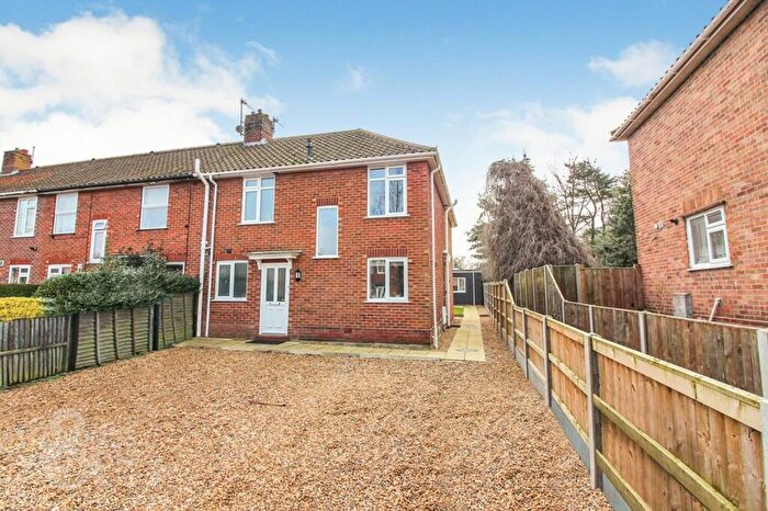 5 Bedroom Semi-Detached House To Rent In Ranworth Road, Norwich, NR5