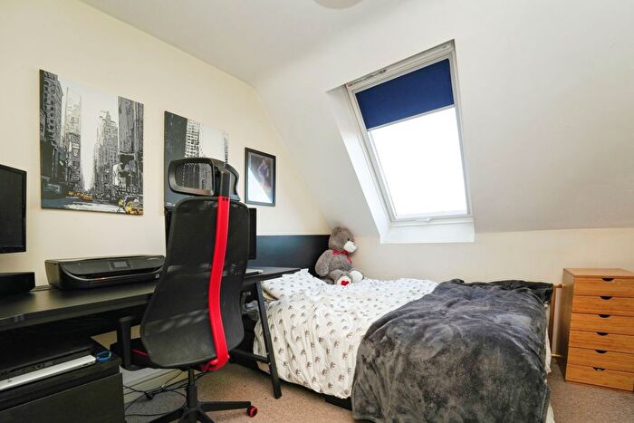 3 Bedroom End Of Terrace House For Sale In Evesham Road, Harvington, Worcestershire, WR11