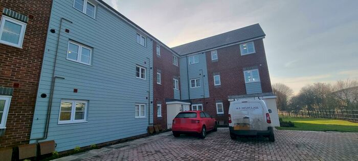 2 Bedroom Apartment To Rent In Tame Close, Perry Barr, Birmingham, B42