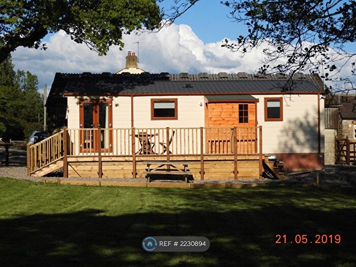 2 Bedroom Mobile/park Home To Rent In Kirkby Moor Rd, Nr Ripon, HG4