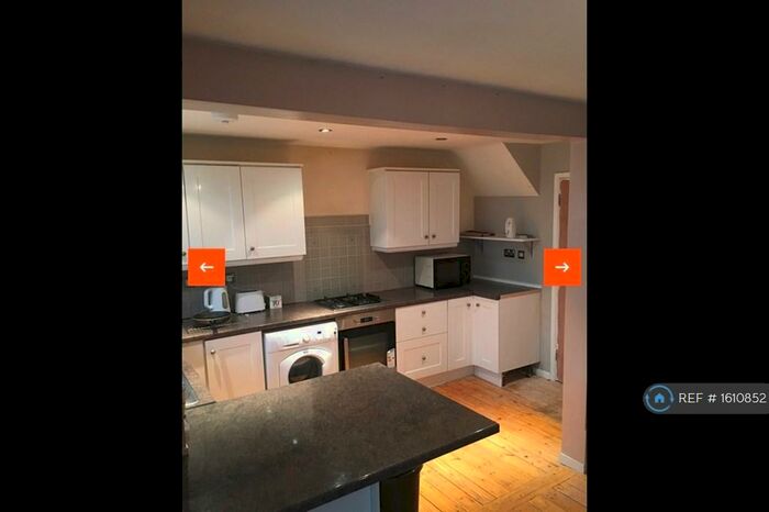 3 Bedroom Terraced House To Rent In Yardley Wood Rd, Birmingham, B13