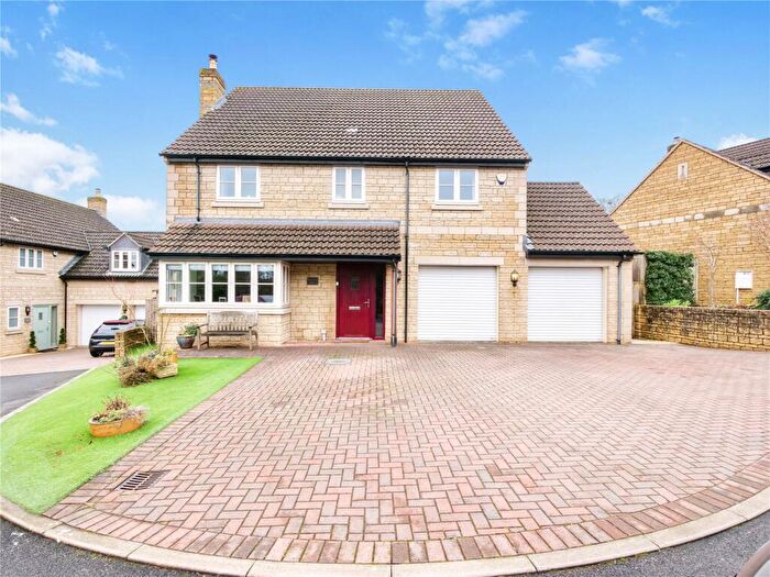 4 Bedroom Detached House For Sale In Four Bedroom Detached Home With Countryside Views - Temple Cloud, BS39