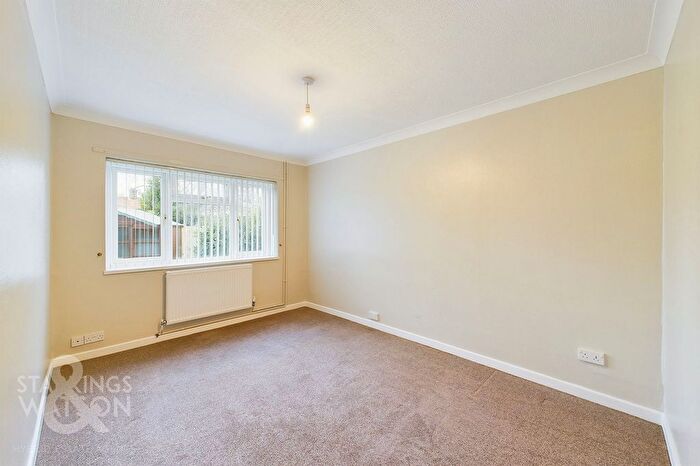2 Bedroom Detached Bungalow For Sale In Marshall Close, Costessey, Norwich, NR5