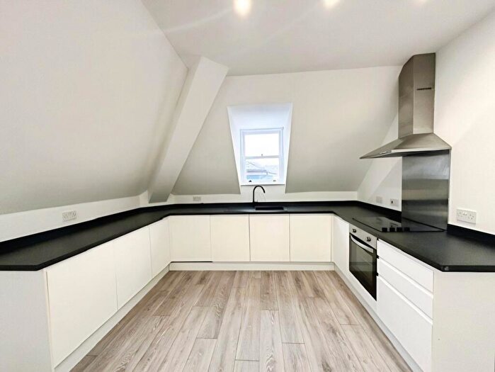 2 Bedroom Apartment To Rent In Broomfield Road, Chelmsford City Centre, CM1