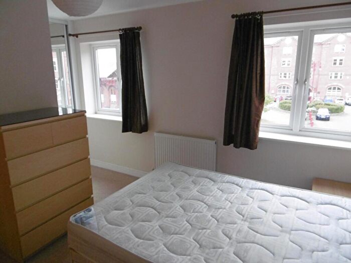 2 Bedroom Flat To Rent In City Road, Derby, Chester Green, DE1