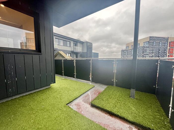 2 Bedroom Apartment To Rent In Bayard Apartments, Broadway, Peterborough, PE1