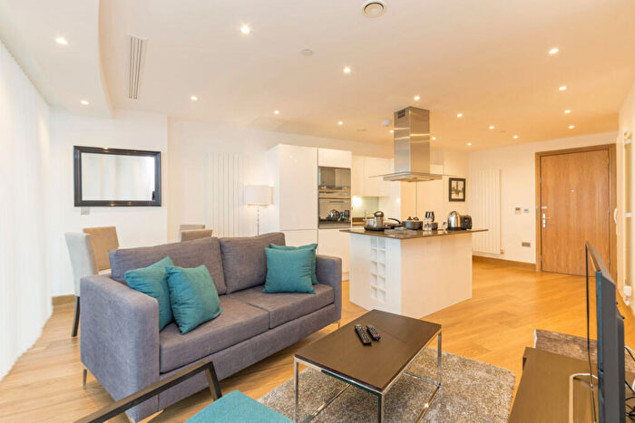 1 Bedroom Flat To Rent In Arena Tower, Canary Wharf, London, E14
