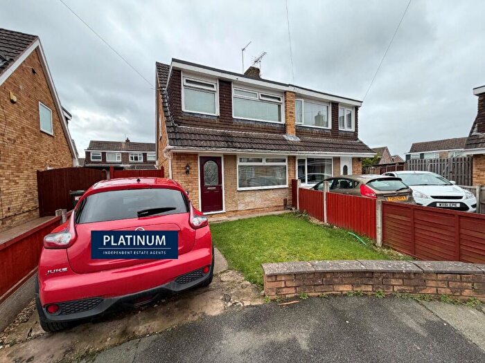 3 Bedroom Semi Detached House For Sale In Antrim Drive, Great Sutton, CH66