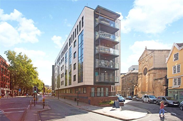 1 Bedroom Apartment To Rent In St. Thomas Street, Bristol, Somerset, BS1