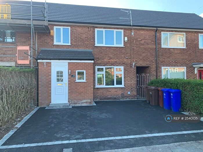 3 Bedroom Semi-Detached House To Rent In Mendip Avenue, Manchester, M22