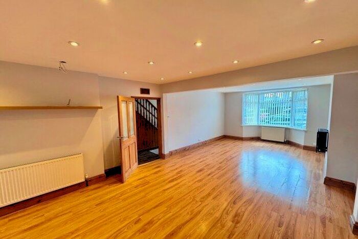 4 Bedroom Property To Rent In Frederick Avenue, Nottingham, NG4