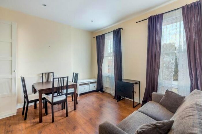 1 Bedroom Flat To Rent In Kendal Street, Paddington, London, W2