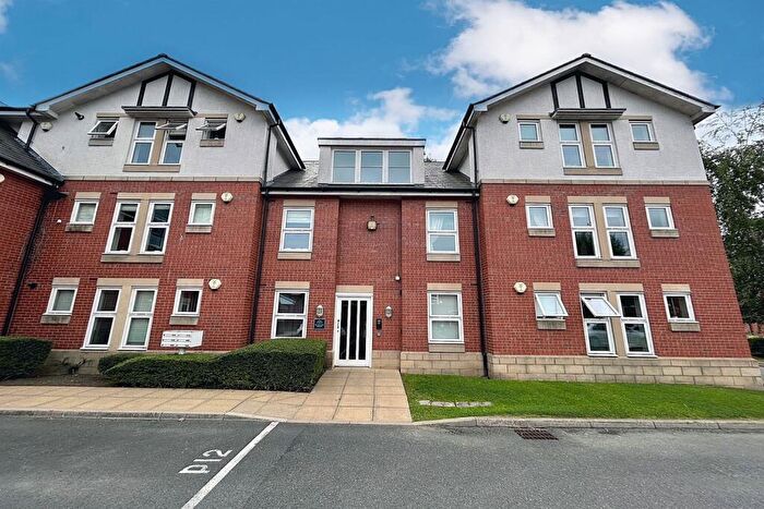 2 Bedroom Apartment For Sale In Bucklow House A, Bronington Close, Northenden, M22