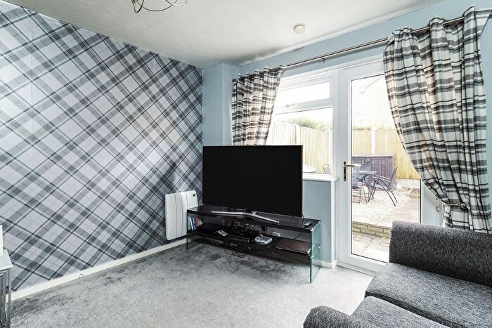 1 Bedroom Semi-Detached House To Rent In Finsbury Road, Nottingham, NG5