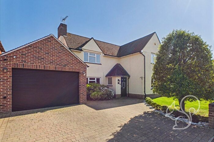 4 Bedroom Detached House For Sale In De Vere Road, Colchester, CO3