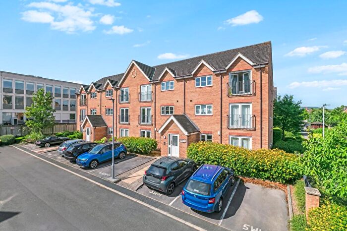 2 Bedroom Flat For Sale In Blackthorn Road, Ilkley, West Yorkshire, LS29