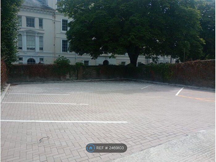 1 Bedroom Flat To Rent In Albert Road, Plymouth, PL2