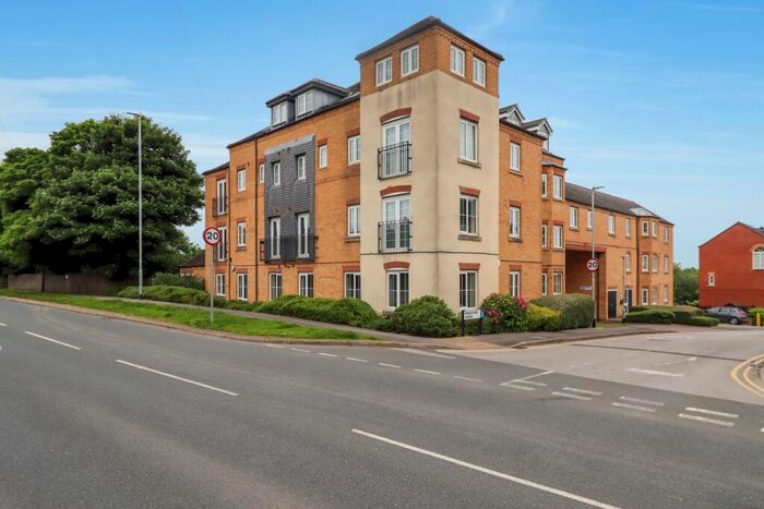 2 Bedroom Apartment To Rent In Broadlands Place, Pudsey, LS28