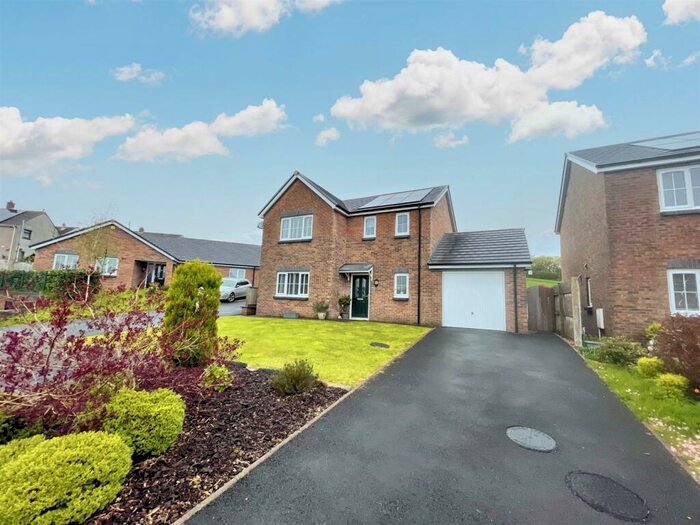 3 Bedroom Detached House For Sale In Maes Y Llewod, Bancyfelin, Carmarthen, SA33