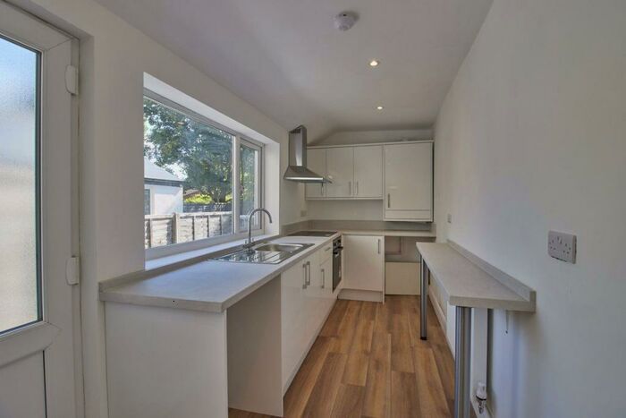 3 Bedroom Terraced House To Rent In Queens Road, Hinckley, LE10