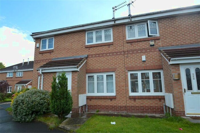 2 Bedroom Flat To Rent In Kerscott Road, Manchester M23