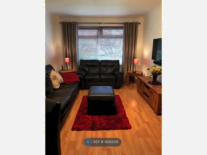 2 Bedroom Semi-Detached House To Rent In Westdyke Place, Aberdeen, AB32