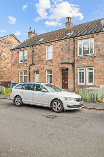 1 Bedroom Flat For Sale In Paris Street, Grangemouth, FK3