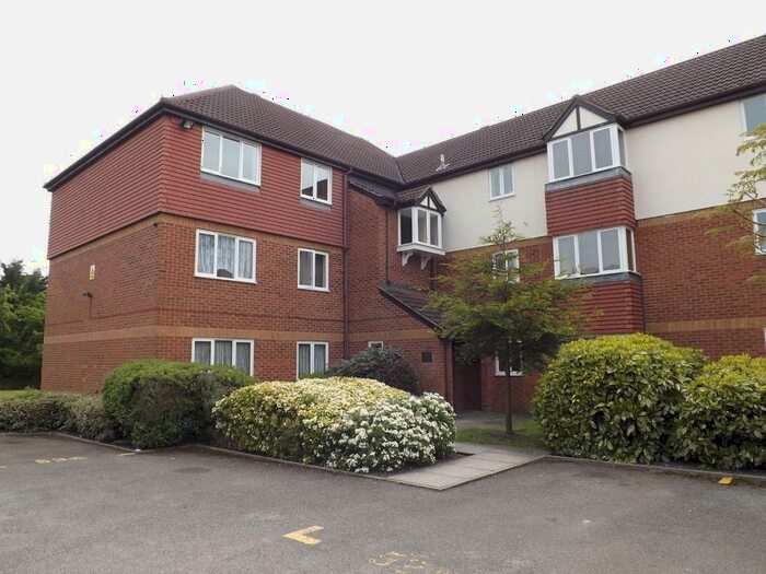 2 Bedroom Flat To Rent In Moray Close, Edgware, HA8