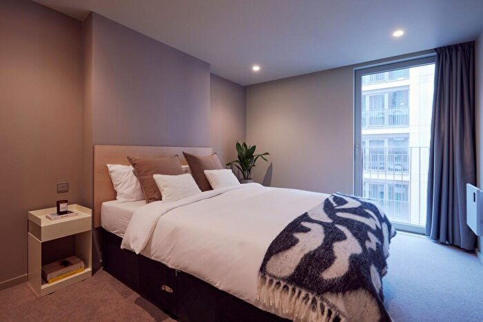 2 Bedroom Apartment To Rent In Addington Street, Manchester, Greater Manchester, M4