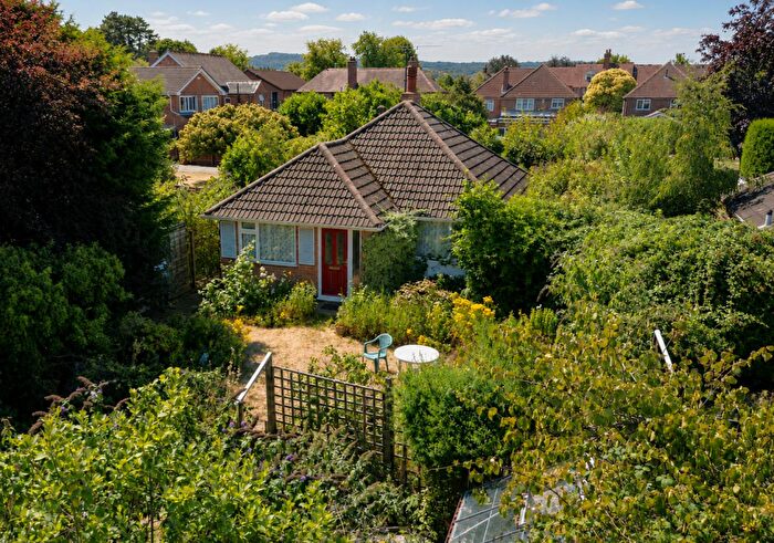 2 Bedroom Detached Bungalow For Sale In Laynes Road, Hucclecote, Gloucester, GL3