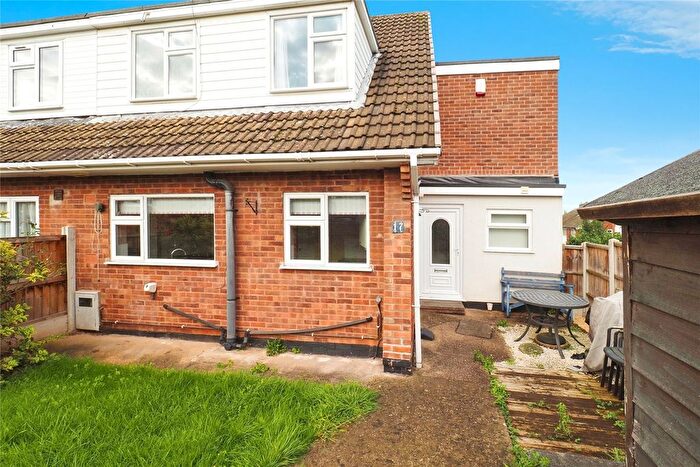 3 Bedroom Semi Detached House For Sale In Lansdown Close, Beeston, Nottingham, Nottinghamshire, NG9
