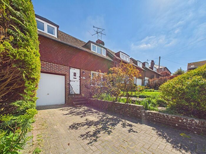 3 Bedroom End Of Terrace House To Rent In Southview Road, Findon, BN14