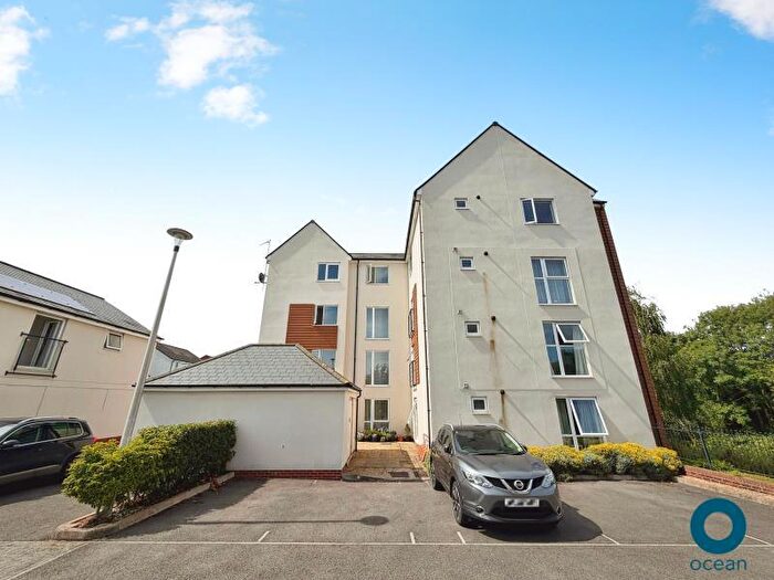 1 Bedroom Flat To Rent In Paper Mill Gardens, BS20