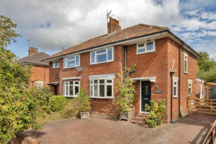 3 Bedroom Semi-Detached House For Sale In Hill View Road, Hildenborough, Tonbridge, TN11
