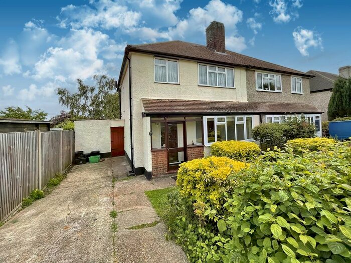 3 Bedroom Semi-Detached House To Rent In Robinhood Green, Orpington, BR5