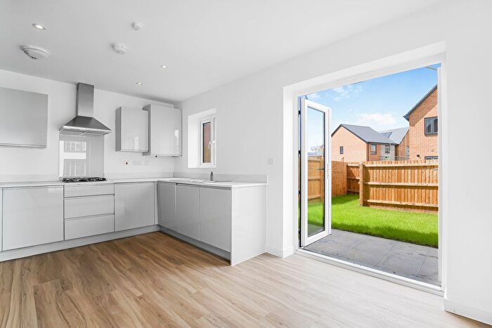 3 Bedroom Detached House To Rent In Snelsmoor Village, , Chellaston, DE73