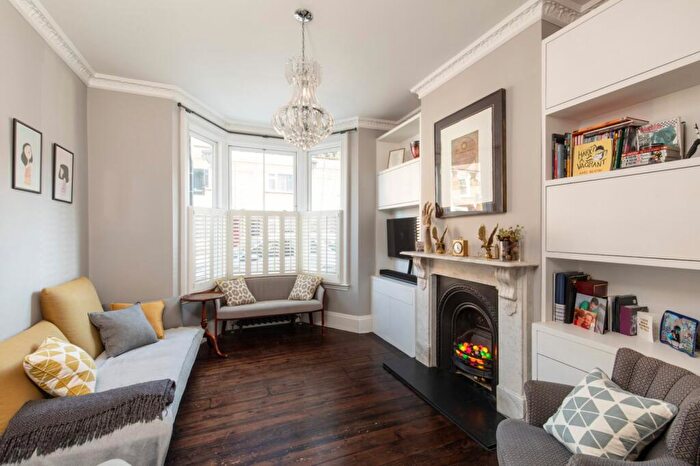 5 Bedroom Terraced House For Sale In Ethnard Road, London, SE15