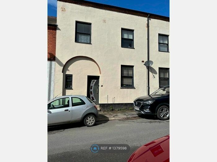 3 Bedroom Terraced House To Rent In Queen Street, Barwell, Leicester, LE9