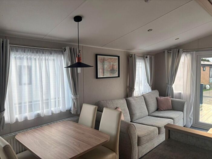 2 Bedroom Caravan For Sale In Looe, Cornwall, PL13