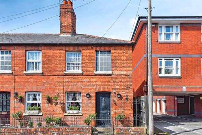 2 Bedroom End Of Terrace House For Sale In Commercial Road, Devizes, SN10
