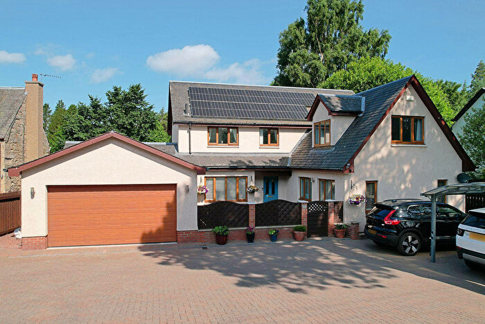 4 Bedroom Detached House For Sale In Viewbank View, Bonnyrigg, EH19