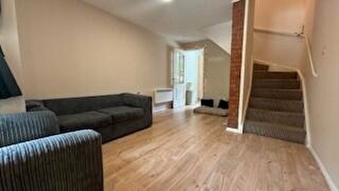 1 Bedroom House To Rent In Eaton Avenue, High Wycombe, HP12