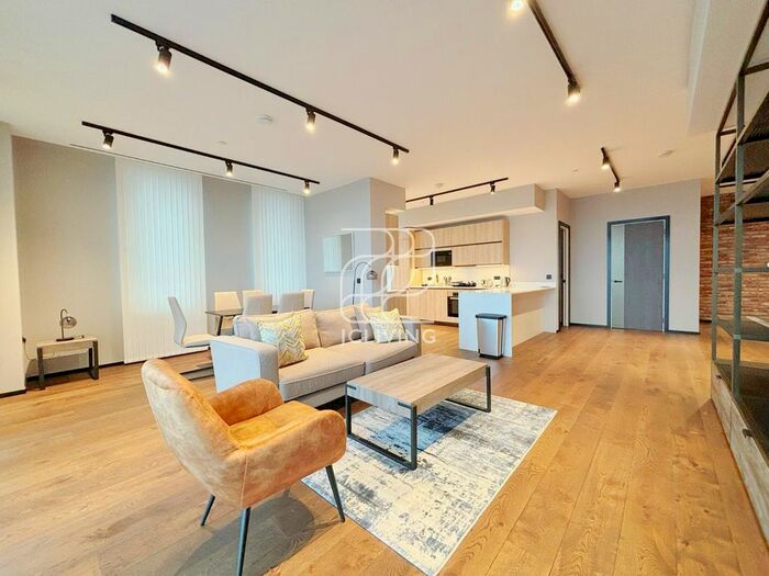 3 Bedroom Flat To Rent In Hewett Street London, London, EC2A